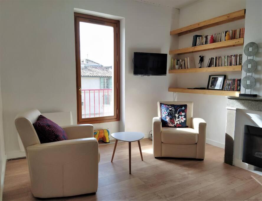 Bel Appartement Au Coeur De La Cite Medievale Sommières Dış mekan fotoğraf